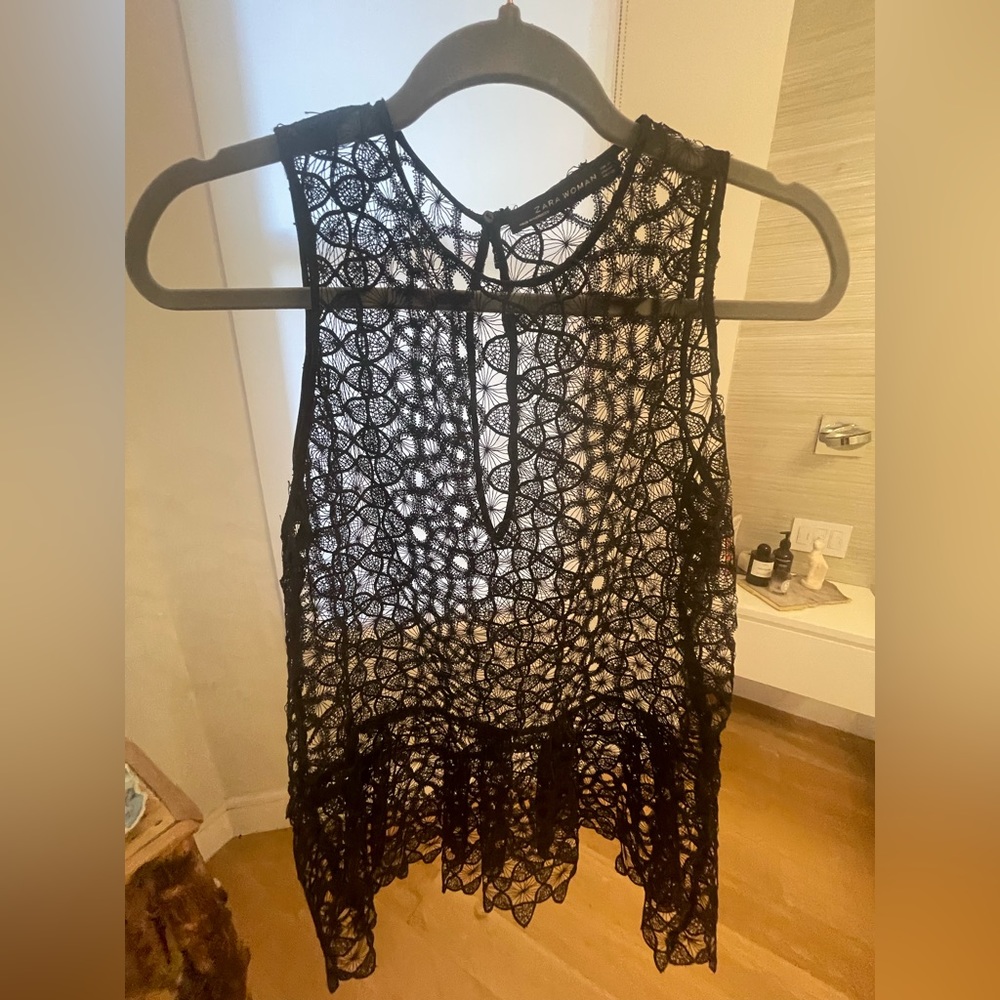 Zara lace péplum tank